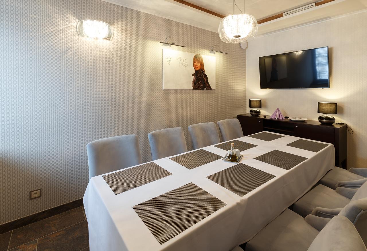 Hotel Bystra Snina Zewnętrze zdjęcie