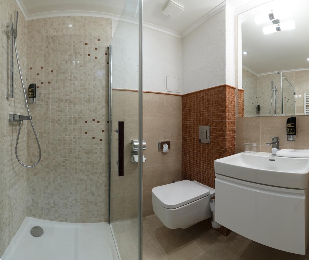 Hotel Bystra Snina Zewnętrze zdjęcie